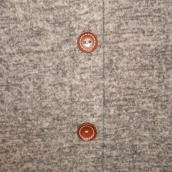 Taupe Lightweight Stretchy Sweater Elbow Patches Back Buttons Size Small - Picture 10 of 12